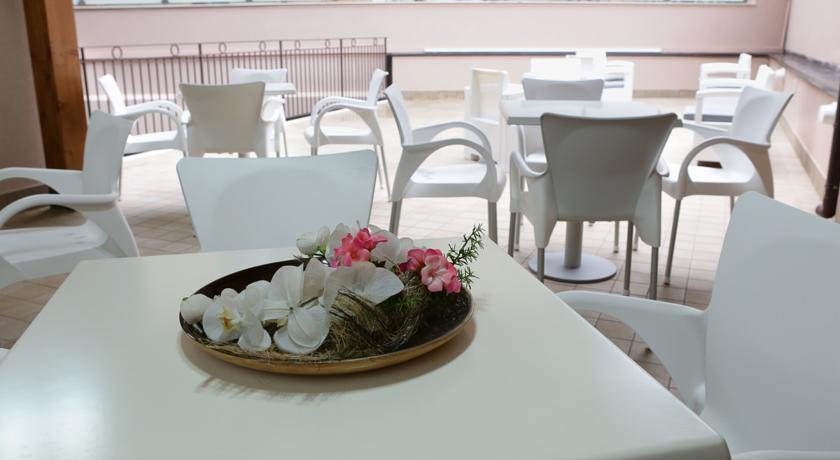 B&B Ciclopi 아치카스텔로 외부 사진